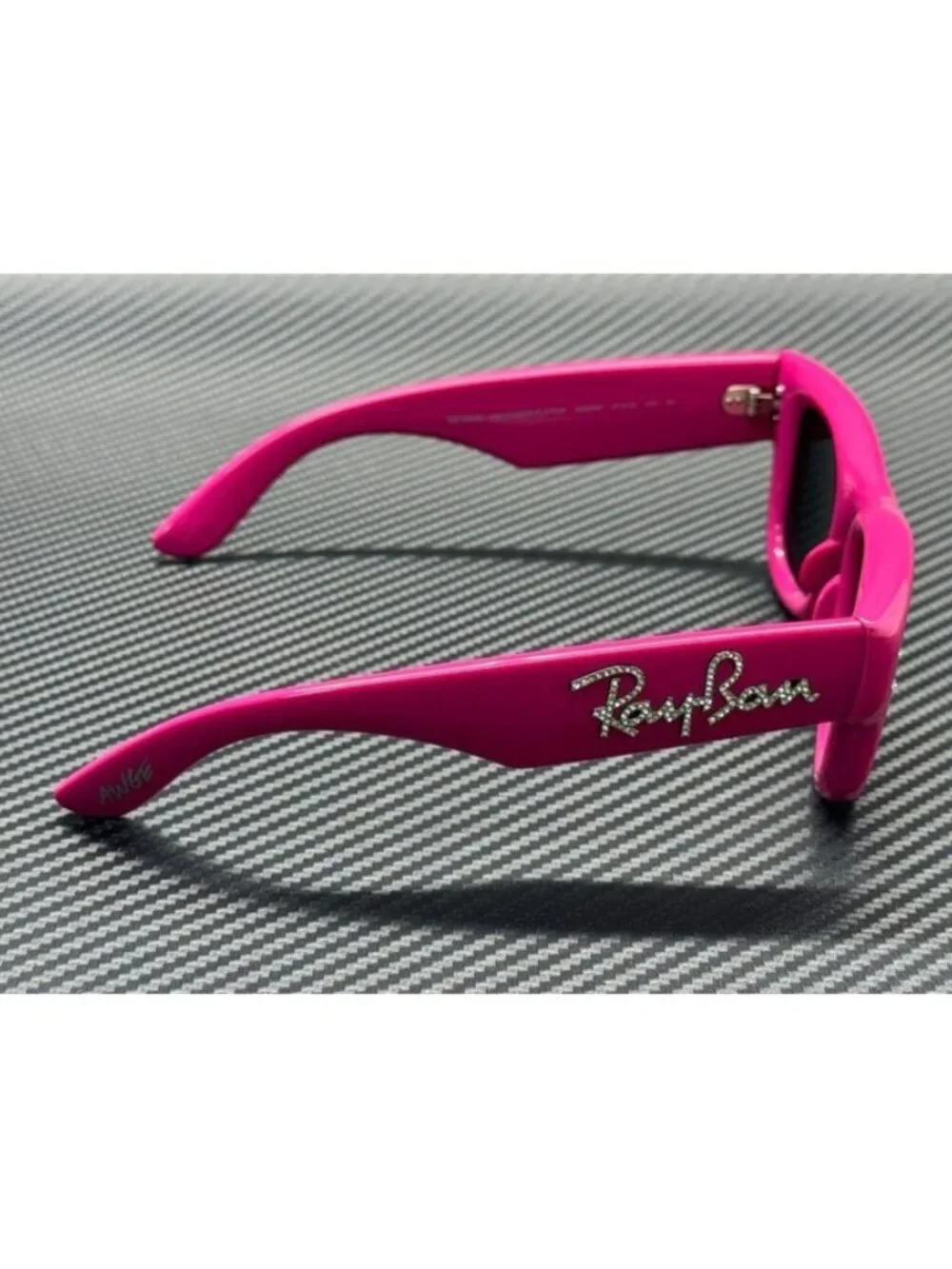 New Ray-Ban Men Pink Strass Sunglasses 47-23-145